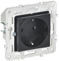 Розетка SKANDY 18Вт 16А с заземл. защ. шторки с USB C SK-R17Bl черн. IEK SK-R14-16-U14-018-K02